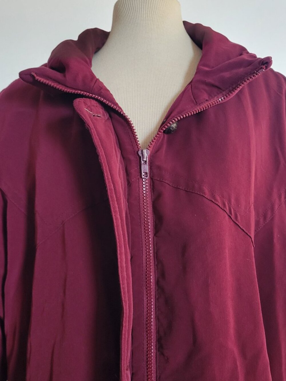 Neiman Marcus Maroon Long Hooded Down Puffer Coat Size M